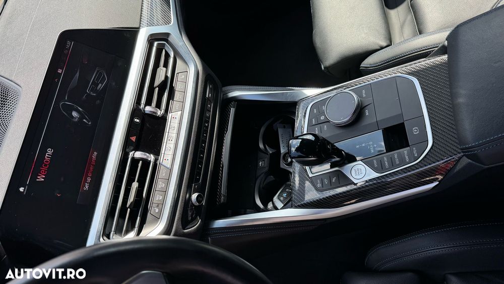 BMW M4 M440i xDrive - 16