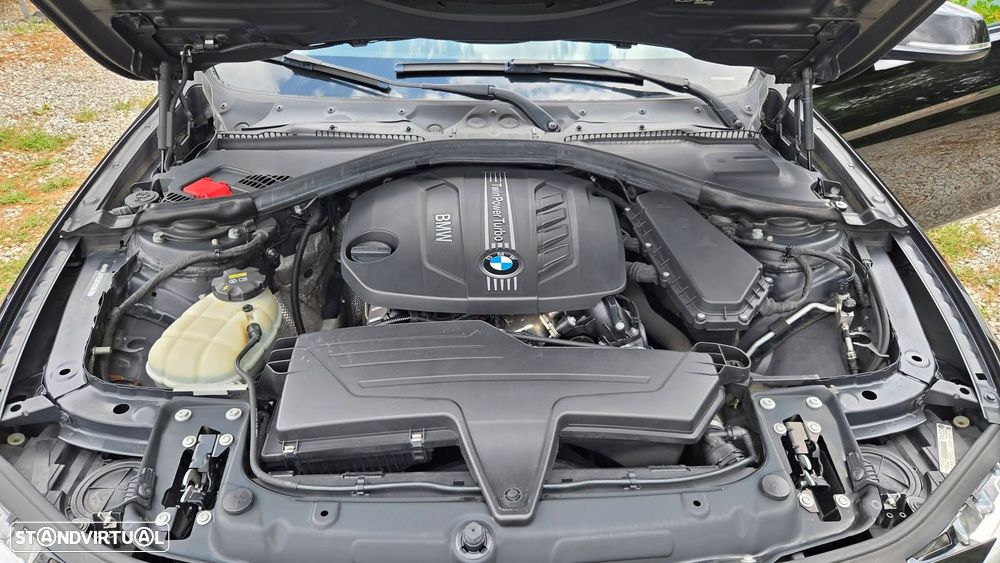 BMW 320 d EfficientDynamics - 14