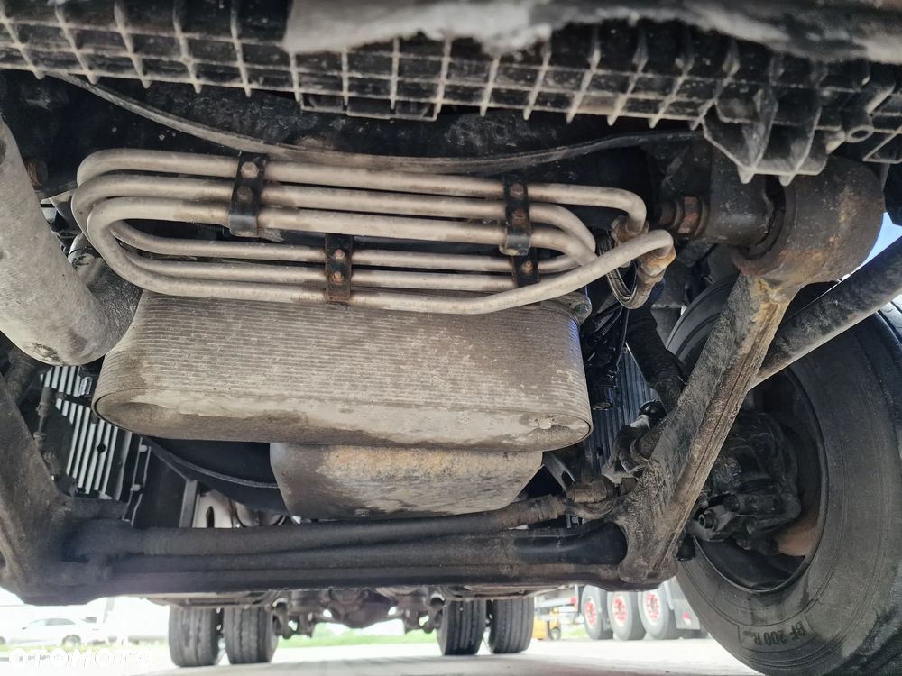 MAN TGX 18.440 EURO 6 MEGA - STUKI W SILNIKU - 25