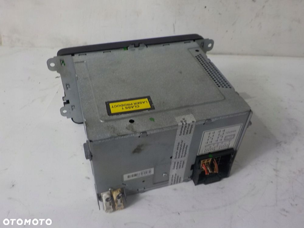 VW GOLF V TOURAN PASSAT B6 RADIO CD MP3 RCD 300 - 3