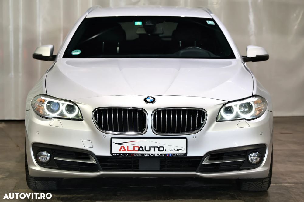 BMW Seria 5 518d Aut. - 38