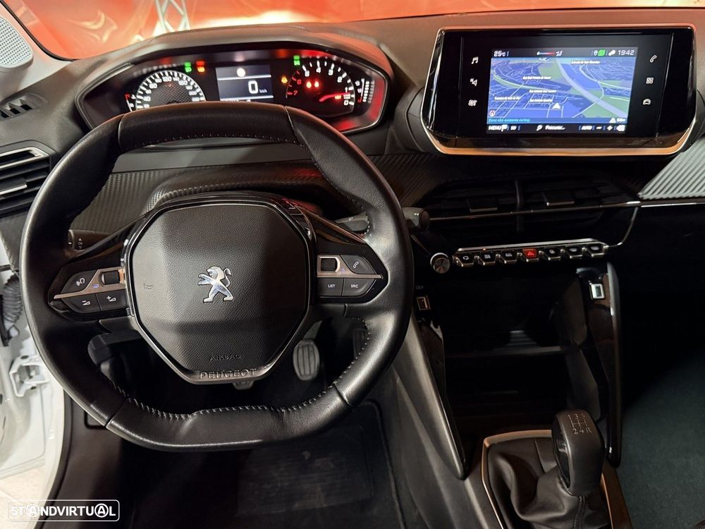 Peugeot 208 1.2 PureTech Active - 9