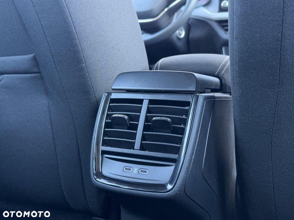 Skoda Kamiq 1.0 TSI Selection DSG - 14