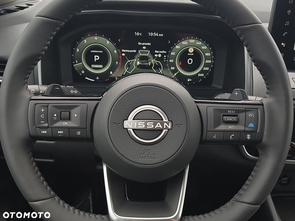 Nissan Qashqai 1.3 DIG-T MHEV N-Connecta Xtronic - 16