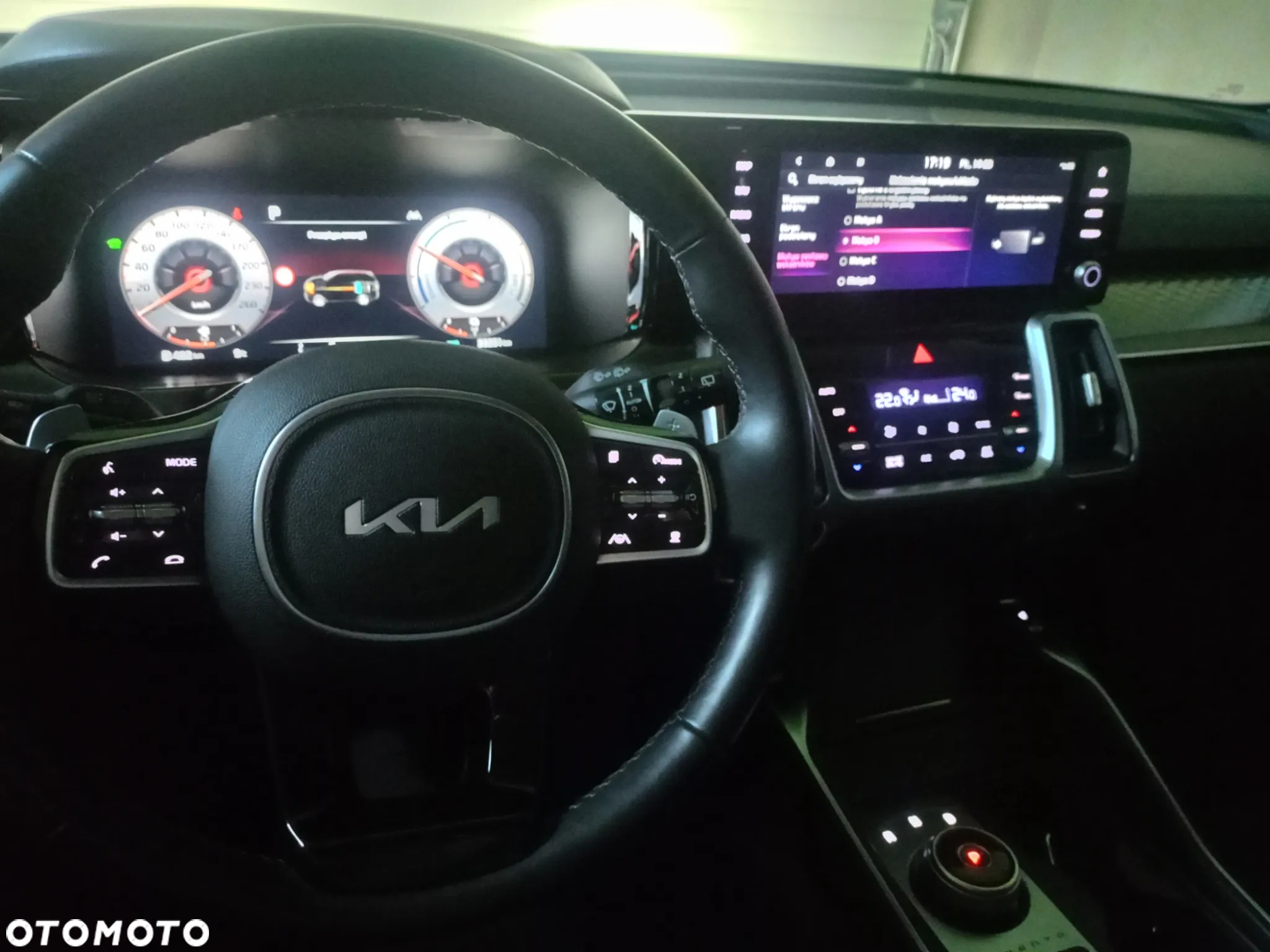 Kia Sorento 1.6 T-GDI HEV M 7os - 11