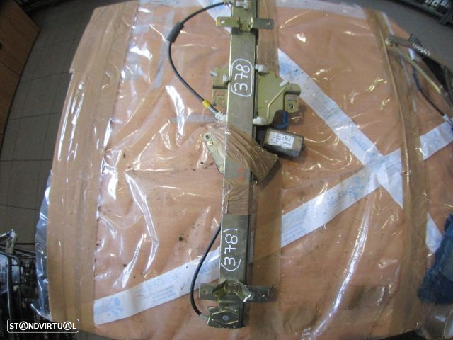 Elevador Com Motor 97144437 OPEL FRONTERA B 1999 2.2 136CV 5P VERDE ESCURO FE 2 PINOS OPEL FRONTERA BREAK FASE 3 1999 2.2I 4X4 136CV 5P CINZENTO - 6