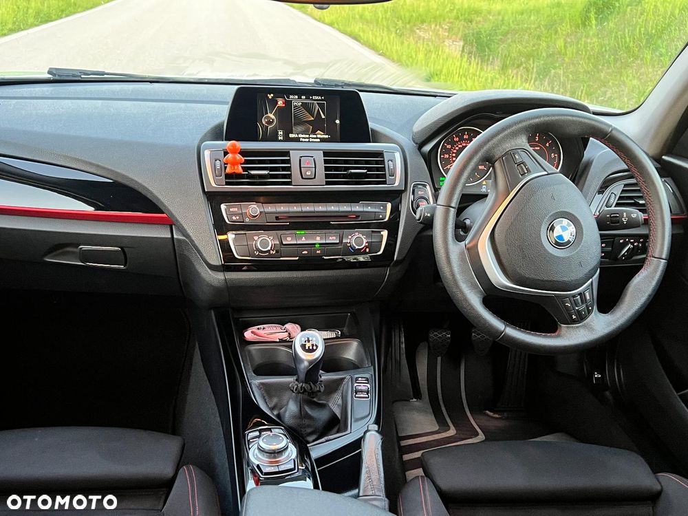 BMW Seria 1 116d EfficientDynamics Sport Line - 10