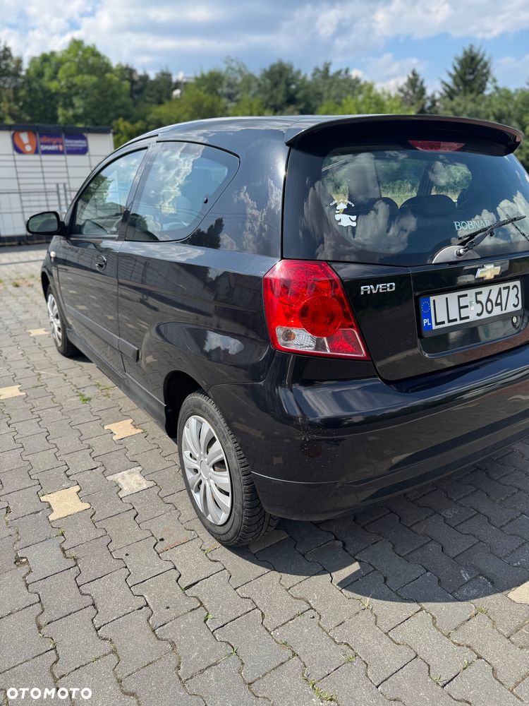 Chevrolet Kalos - 5