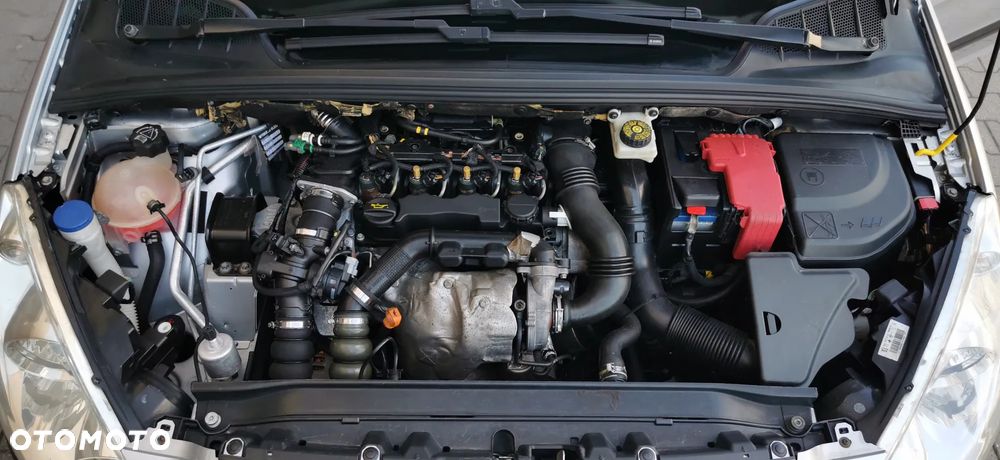 Peugeot 308 HDi FAP 110 Platinum - 17