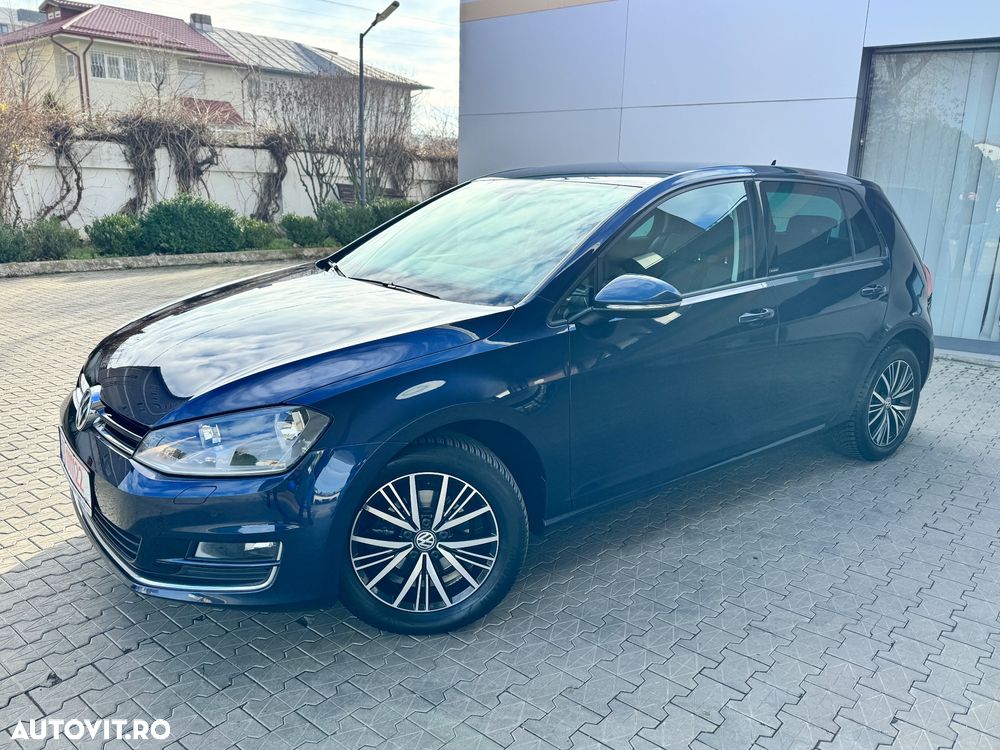 Volkswagen Golf 1.2 TSI BlueMotion Technology Allstar - 4