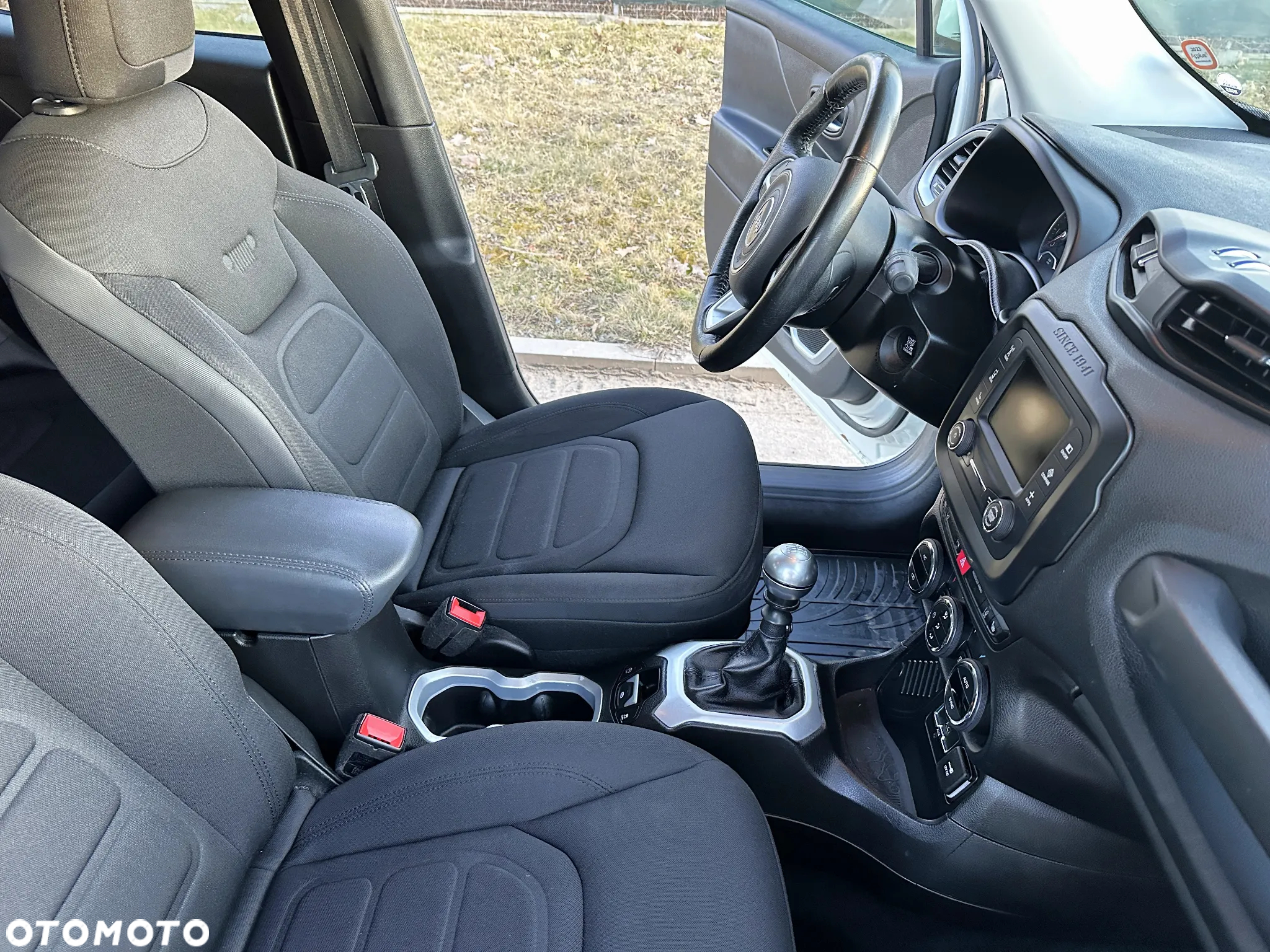 Jeep Renegade 1.4 MultiAir Limited FWD S&S - 24