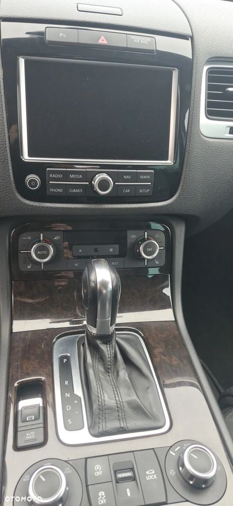 Volkswagen Touareg - 15