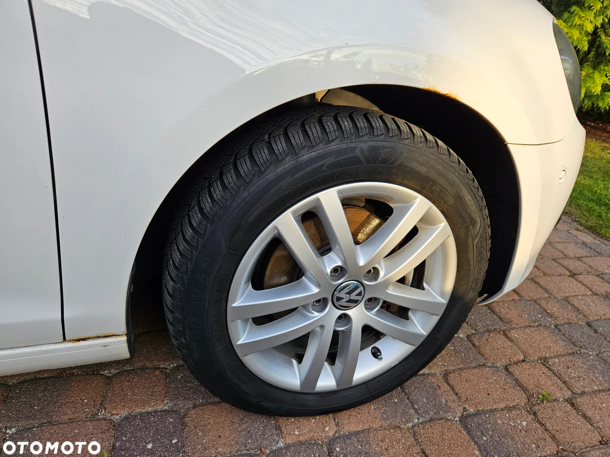 Volkswagen Golf VI 2.0 TDI Comfortline DSG - 10