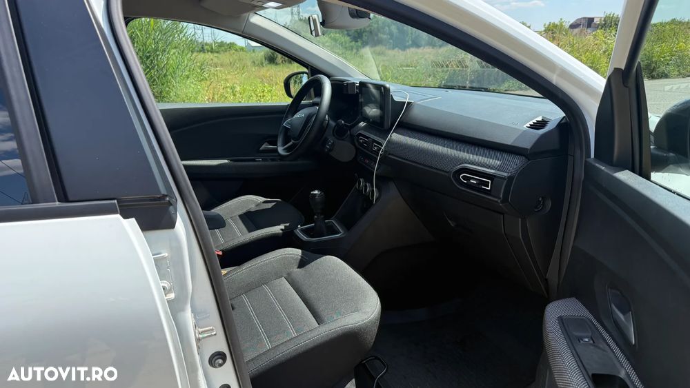 Dacia Logan ECO-G 100 MT6 Prestige+ - 10