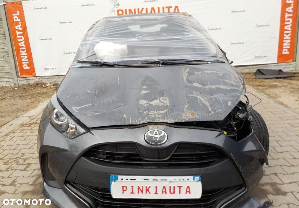 Toyota Yaris - 2