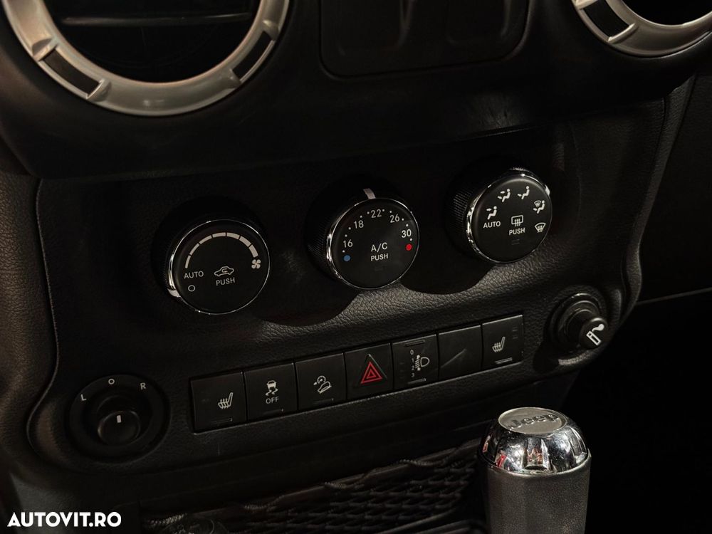 Jeep Wrangler 3.6 V6 AT Rubicon - 20