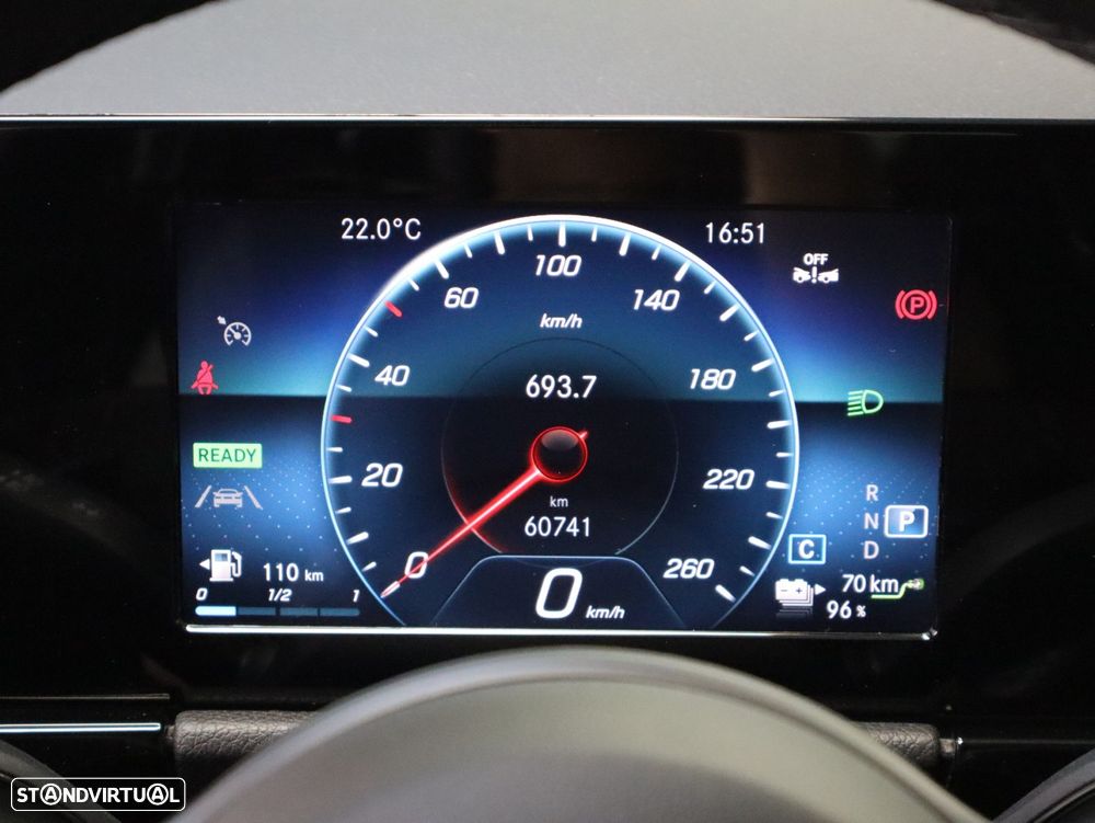 Mercedes-Benz GLA 250 e Style - 11