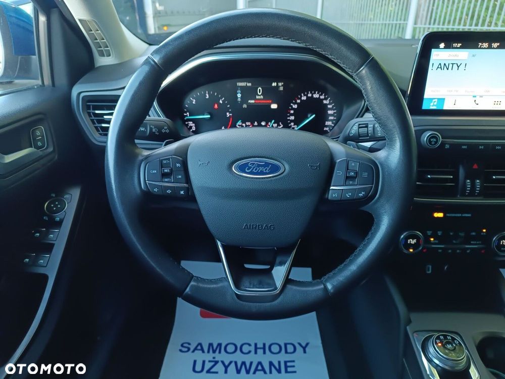 Ford Focus 2.0 EcoBlue Titanium - 12