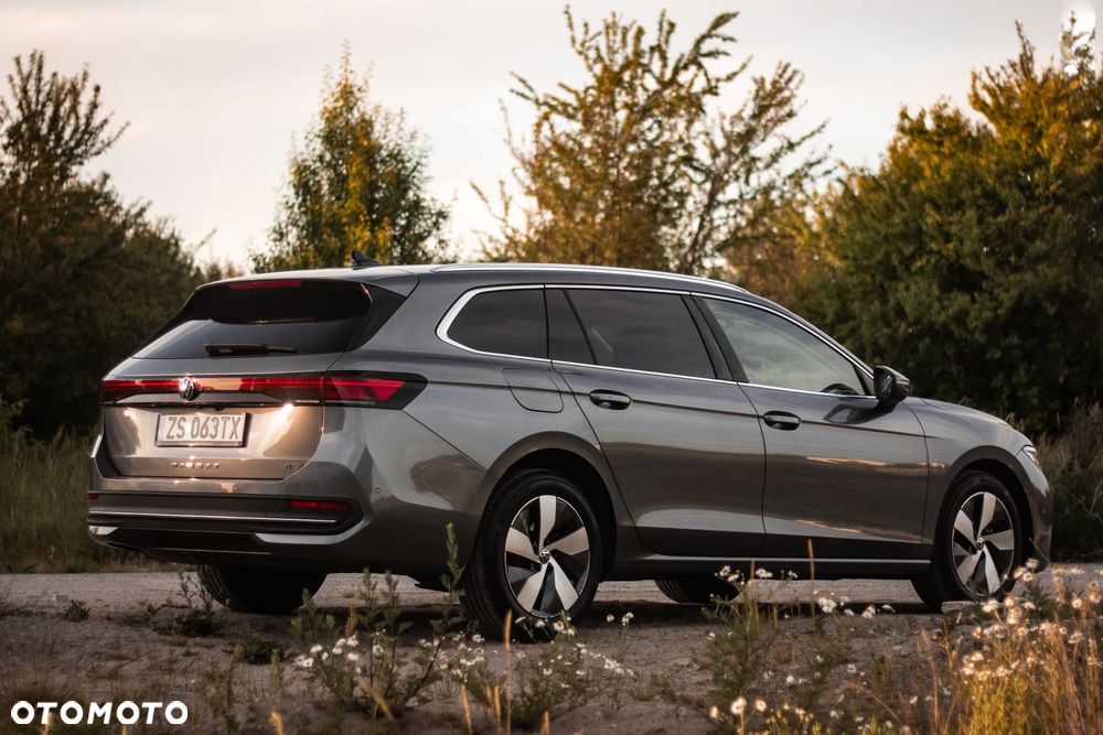 Volkswagen Passat - 8