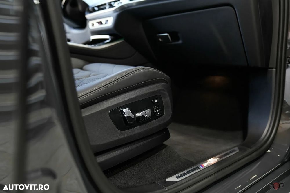 BMW X5 M M60i xDrive AT MHEV - 15