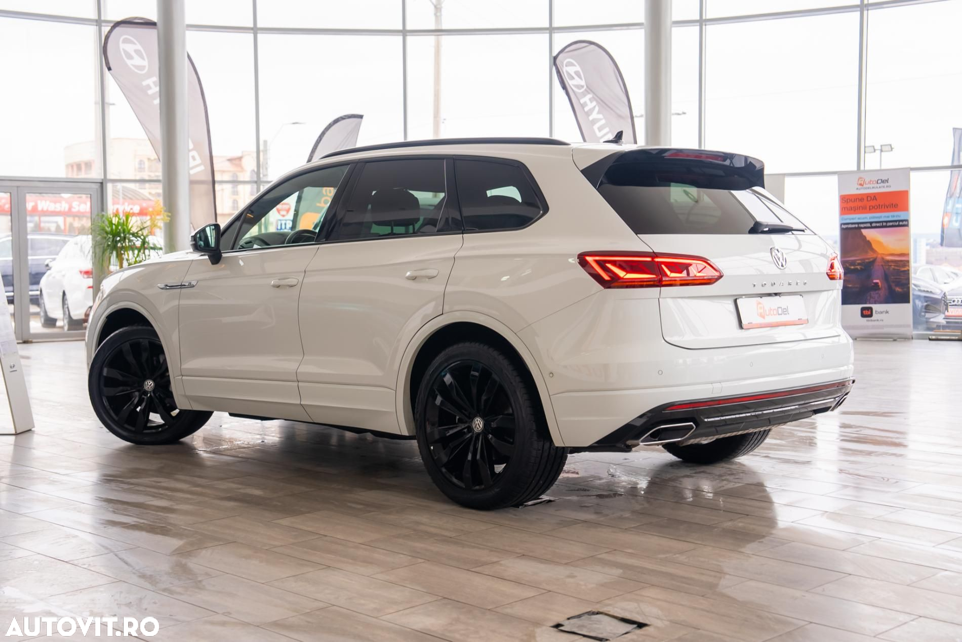 Volkswagen Touareg 3.0 V6 TDI 4Motion DPF Automatik R-Line - 3