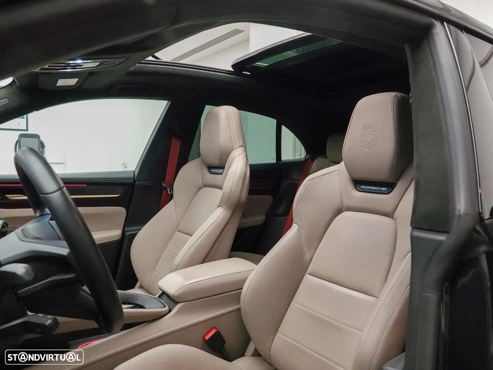 Porsche Macan Electric Turbo - 23
