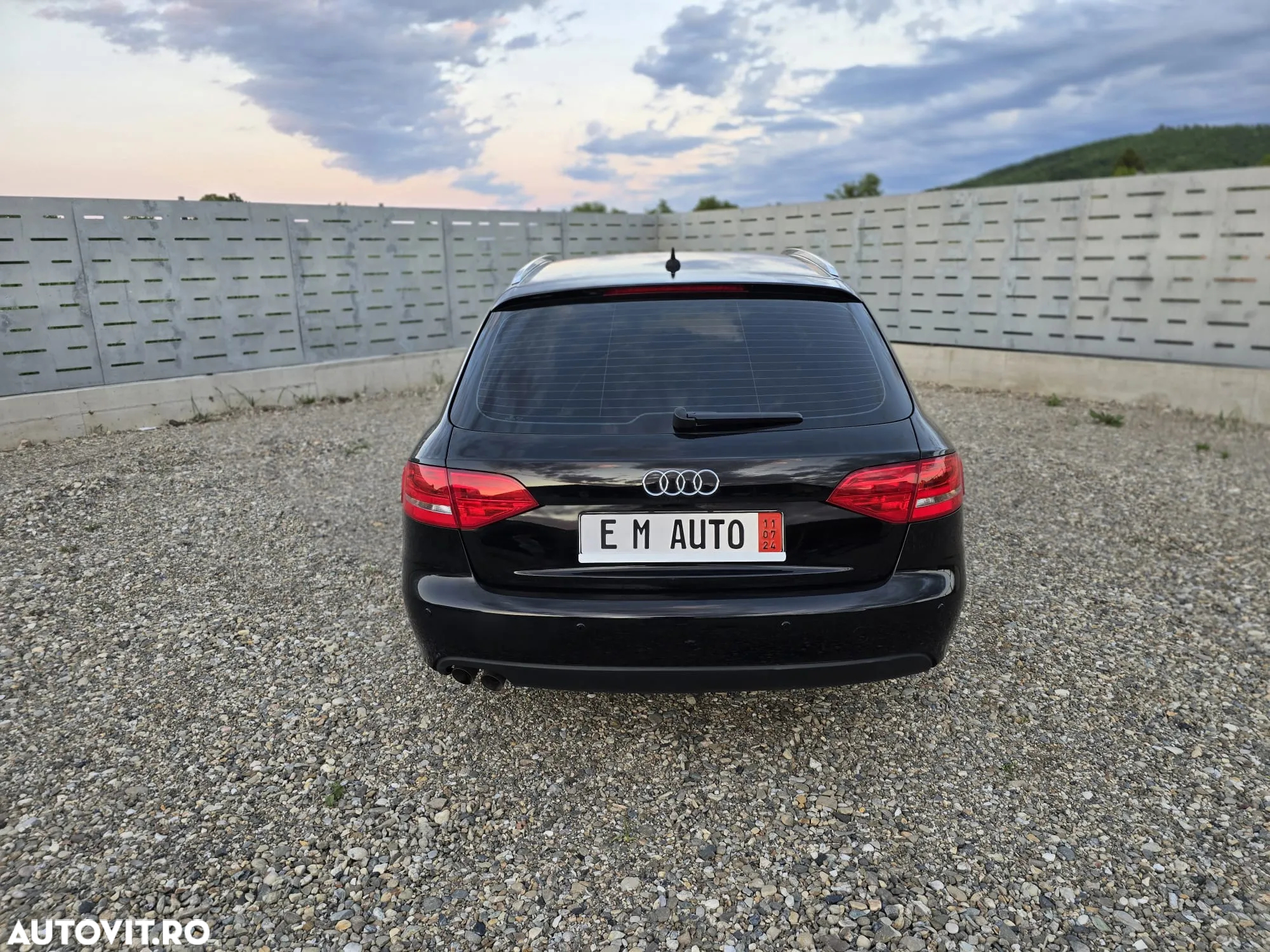 Audi A4 Avant 2.0 TDI Multitronic - 12