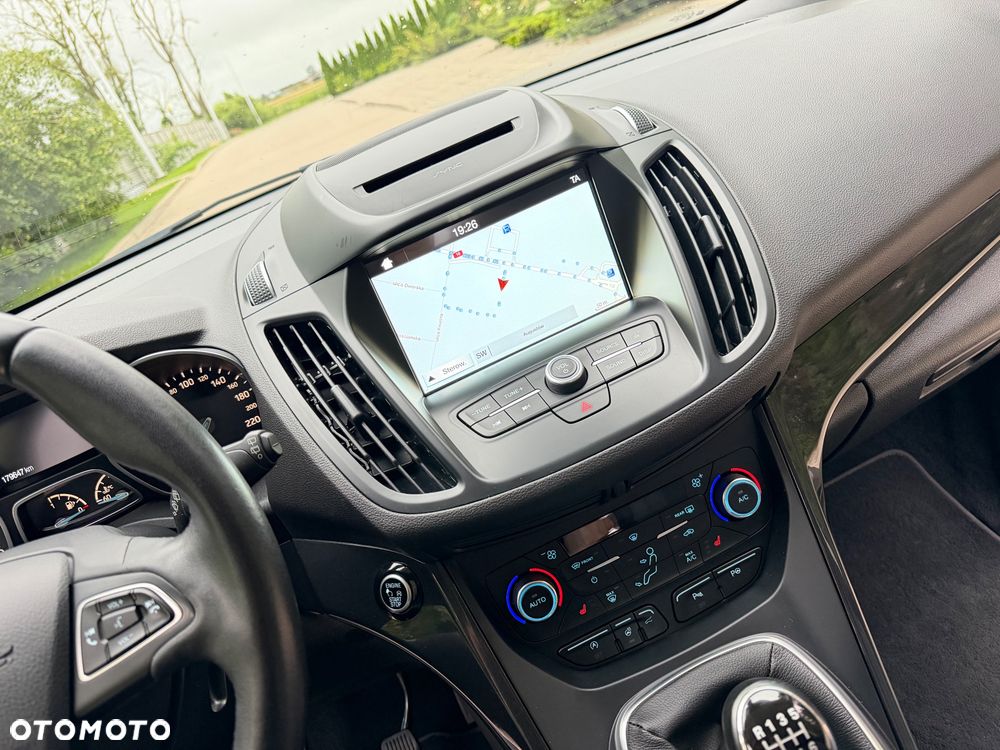 Ford Kuga - 21