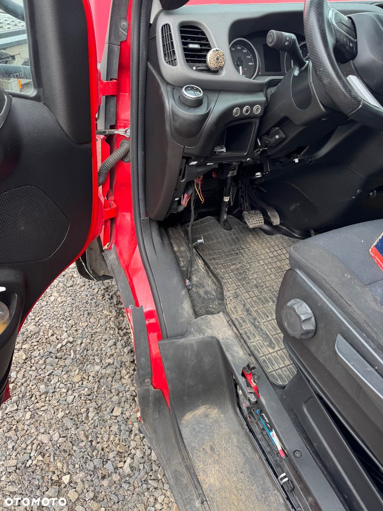Iveco 70C21 - 25