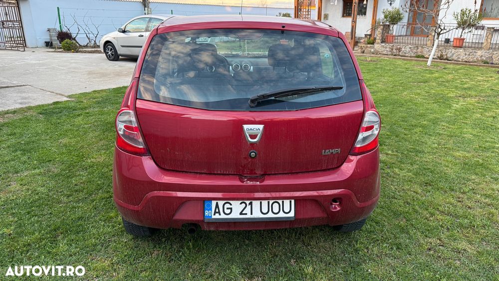 Dacia Sandero 1.6 MPI Laureate - 5