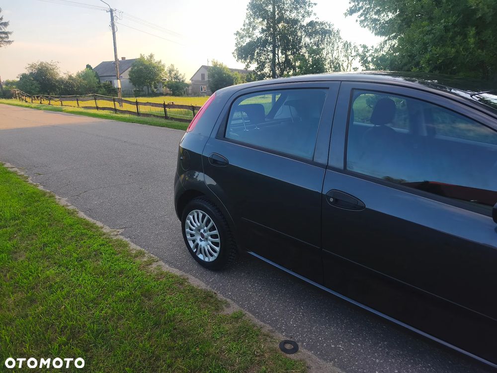 Fiat Punto 1.2 8V Classic - 8
