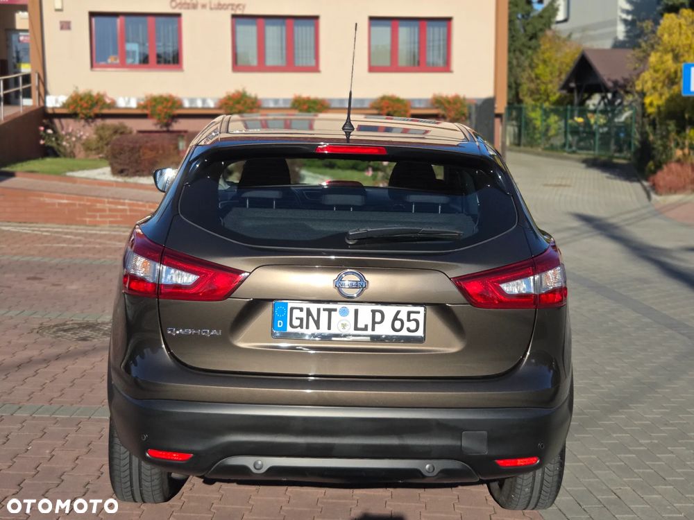 Nissan Qashqai - 10