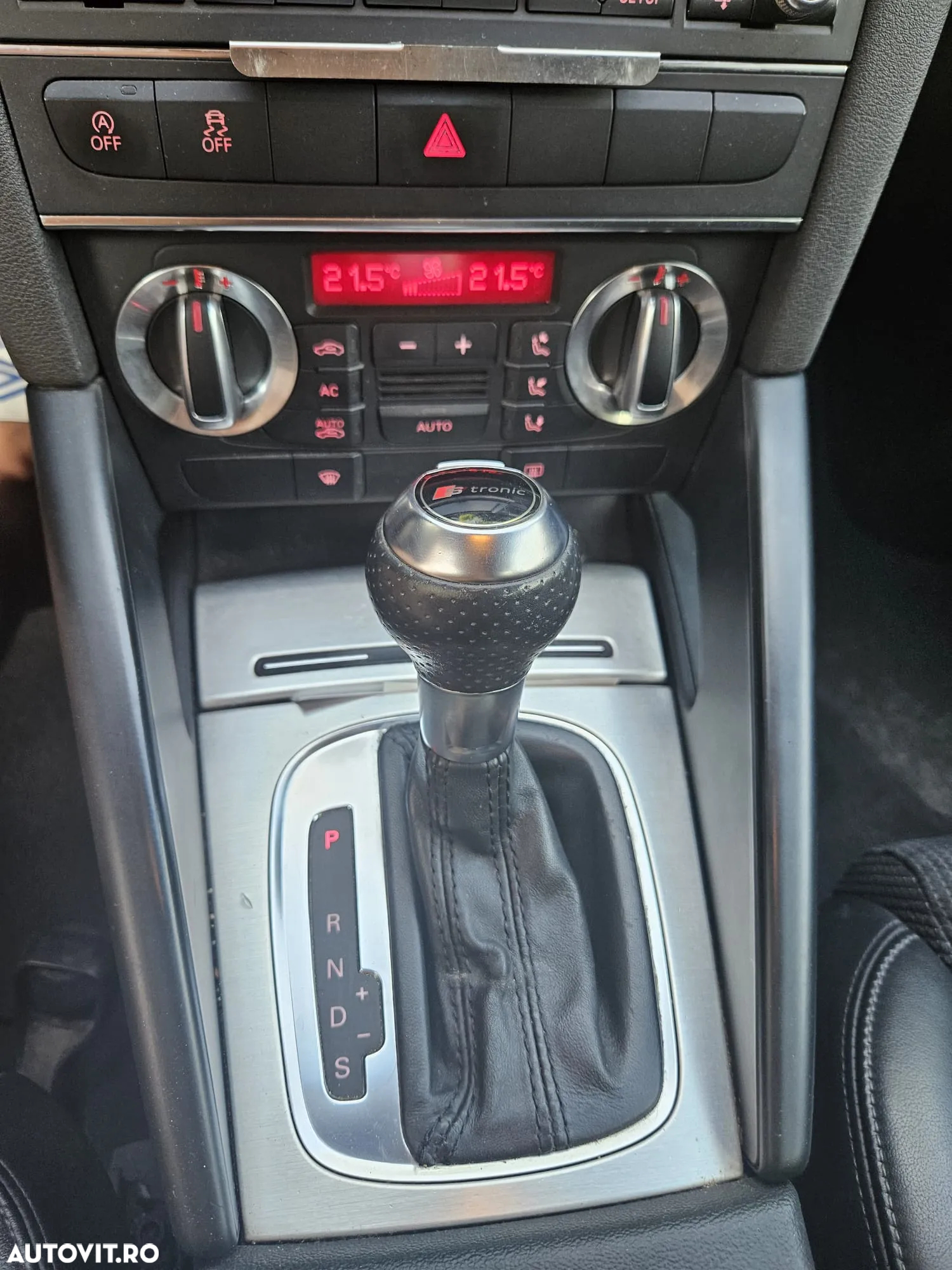 Audi A3 Sportback 1.6 TDI S-tronic Ambition - 10