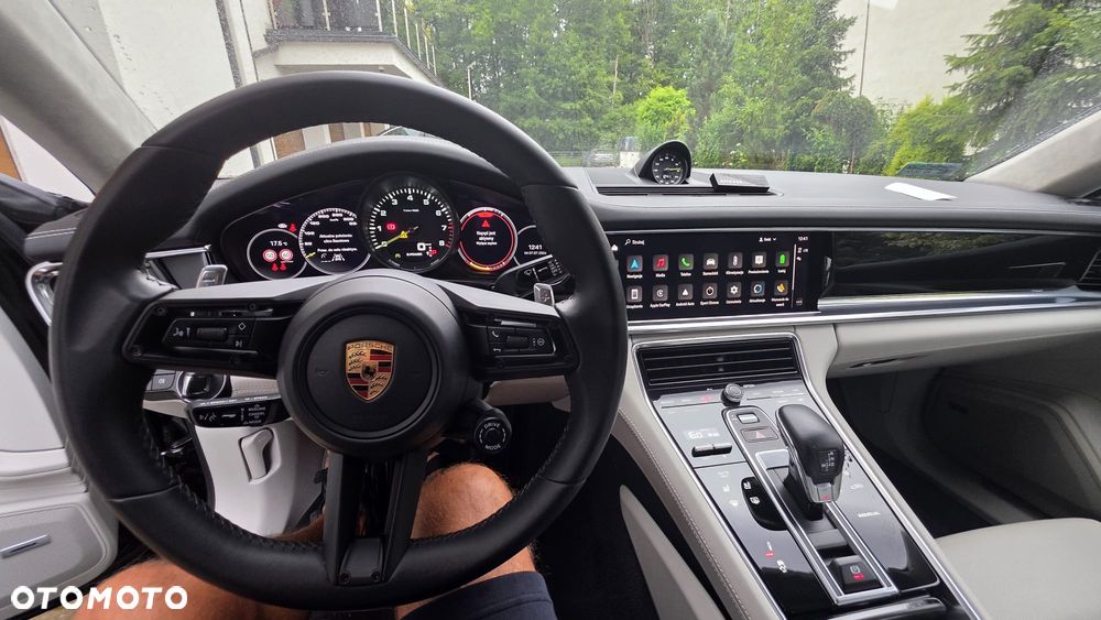 Porsche Panamera - 5