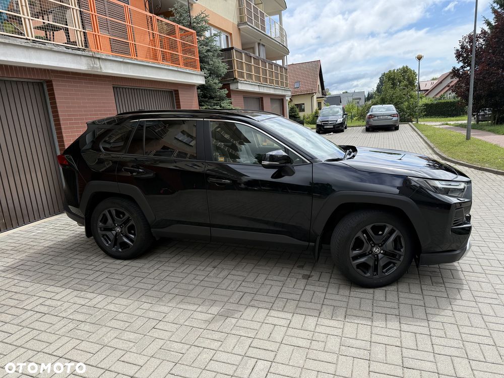 Toyota RAV4 - 7
