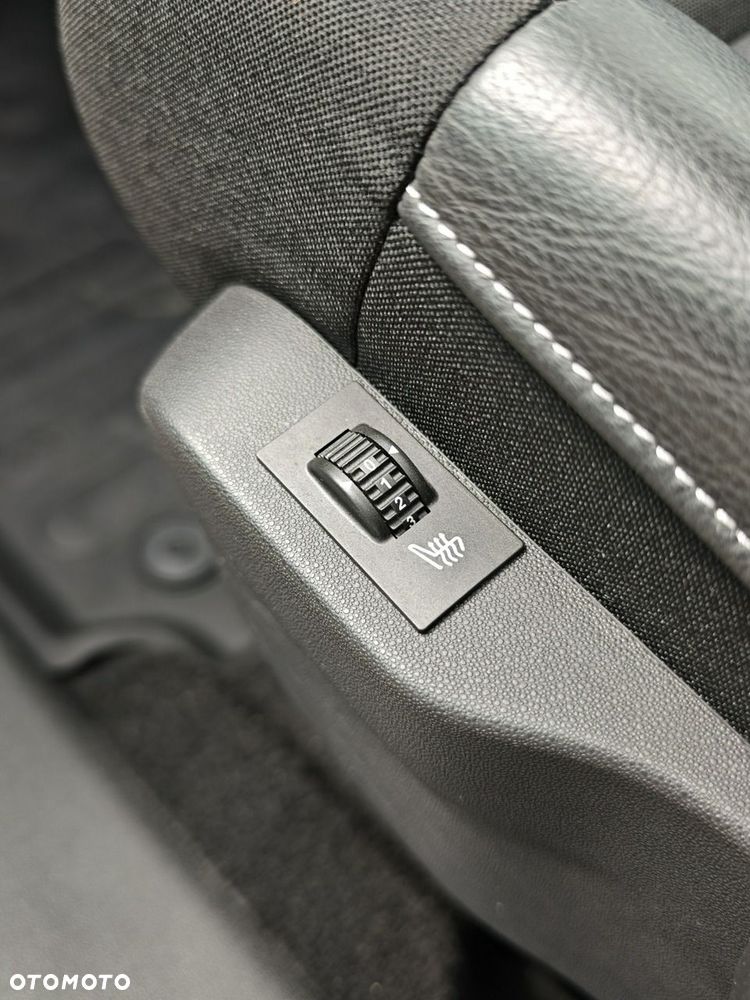 Citroën C4 Cactus 1.2 PureTech Rip Curl S&S - 17