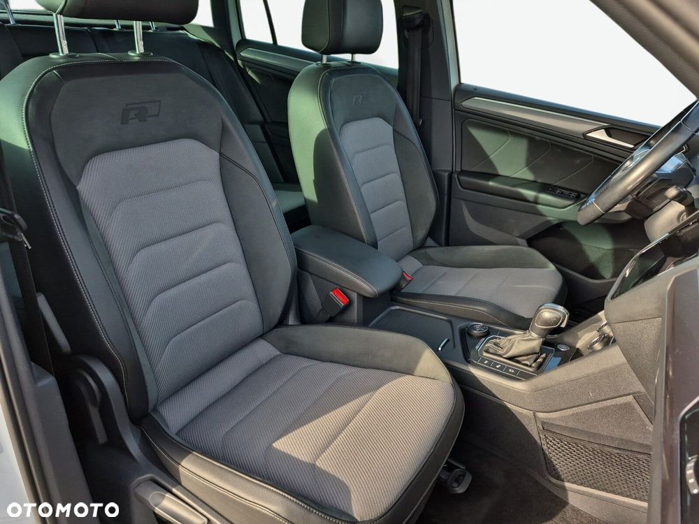 Volkswagen Tiguan - 16