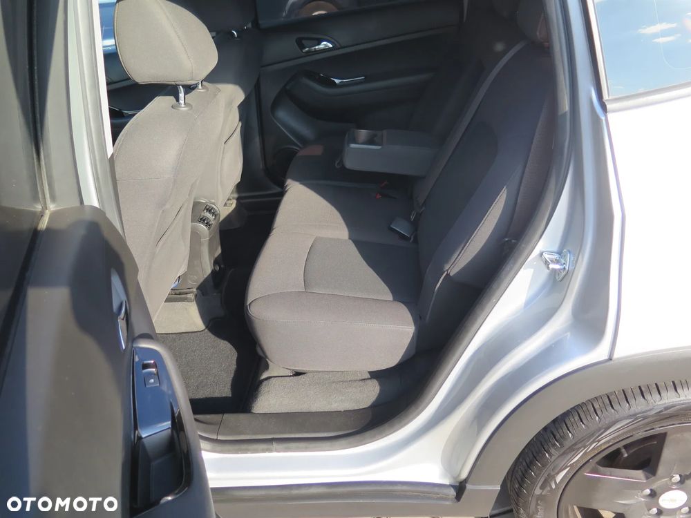 Chevrolet Orlando - 21