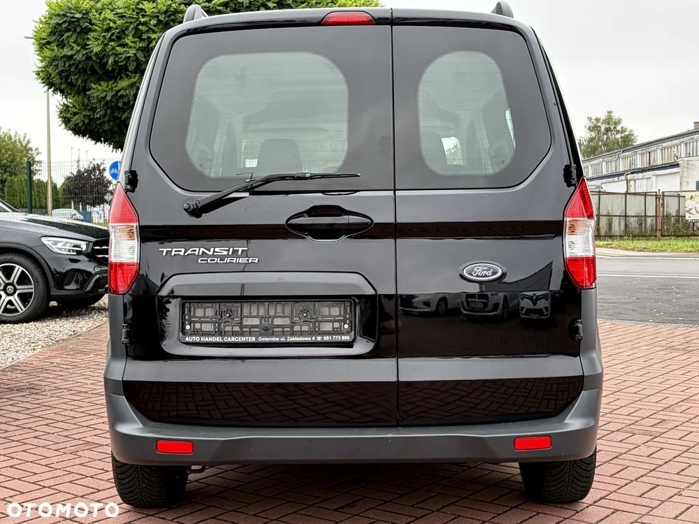 Ford Transit Courier Basis - 8