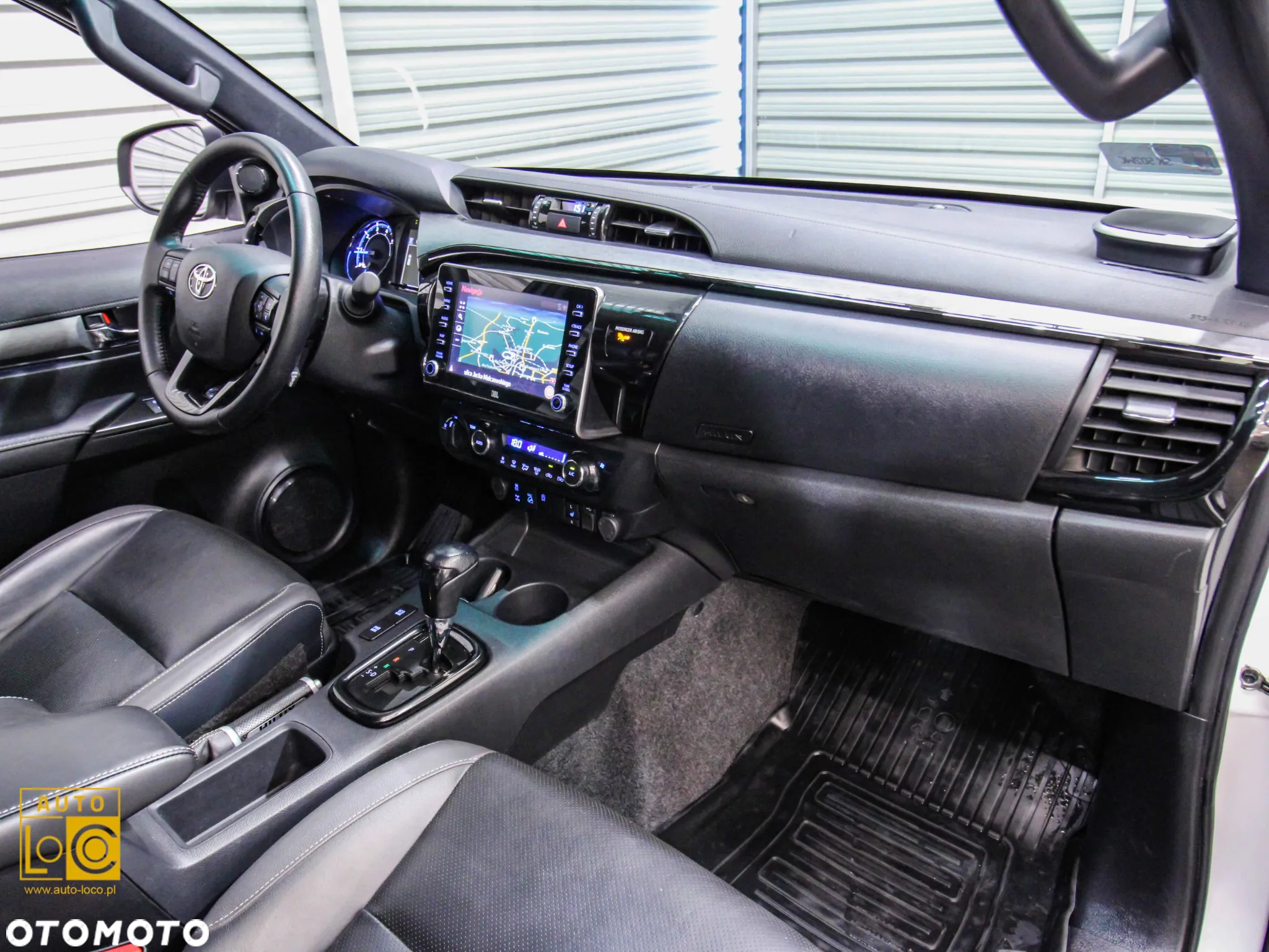 Toyota Hilux 2.8 D-4D Double Cab Invincible 4x4 - 9