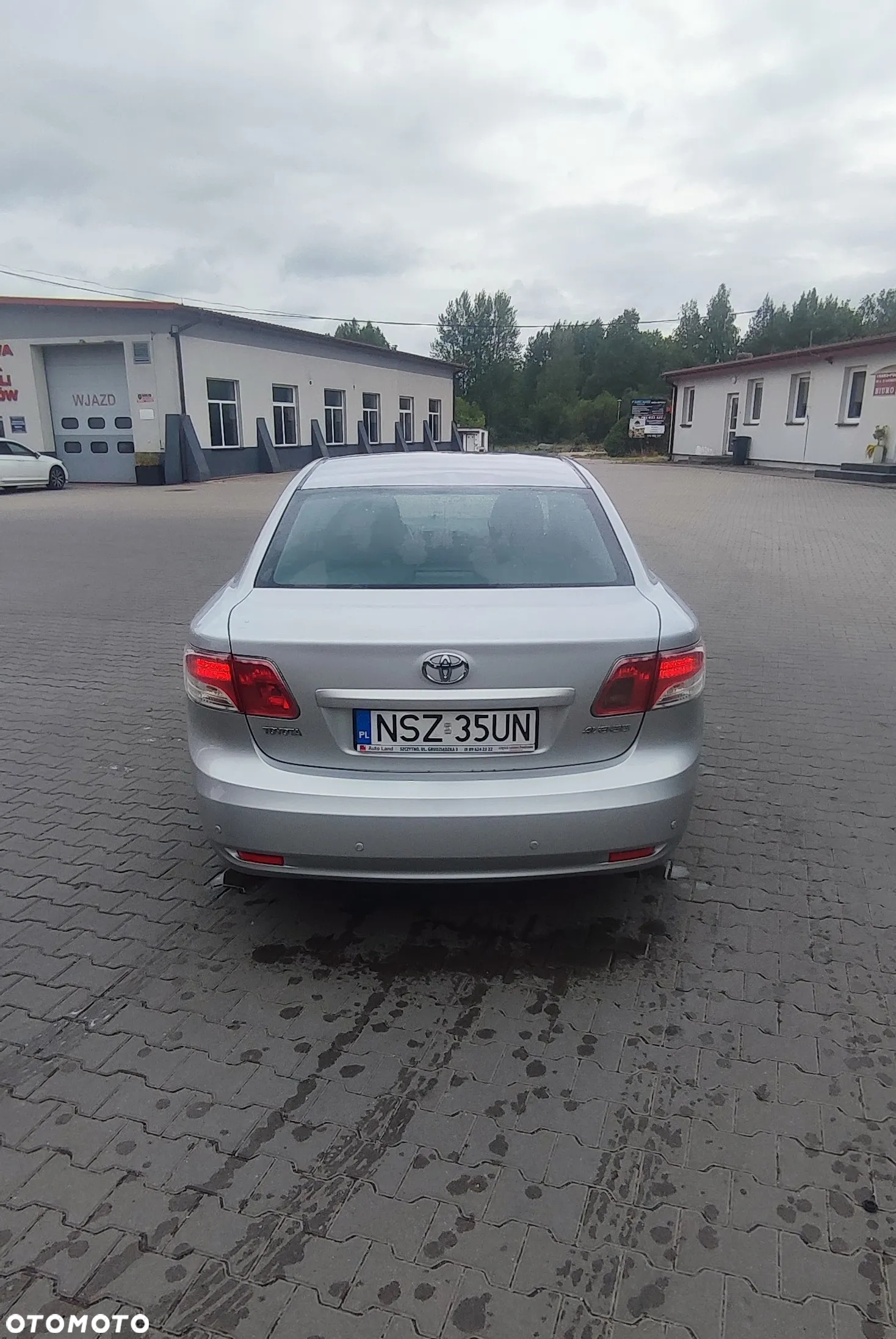 Toyota Avensis - 4