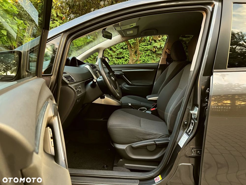 Toyota Verso 1.8 7-Sitzer Comfort - 21