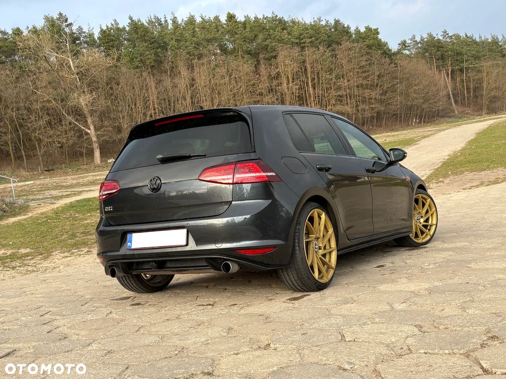Volkswagen Golf 2.0 TSI BMT GTI - 18