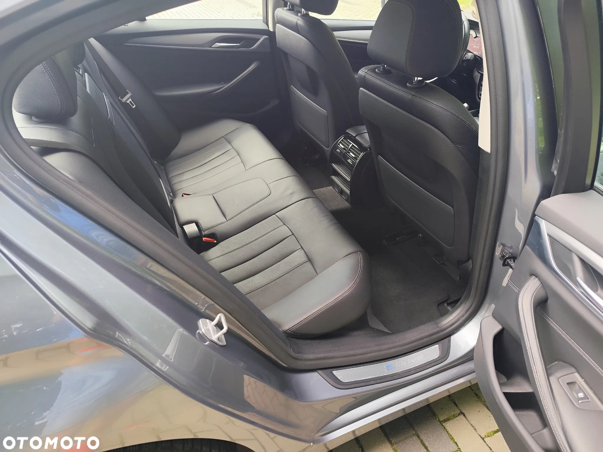 BMW Seria 5 530e iPerformance - 10
