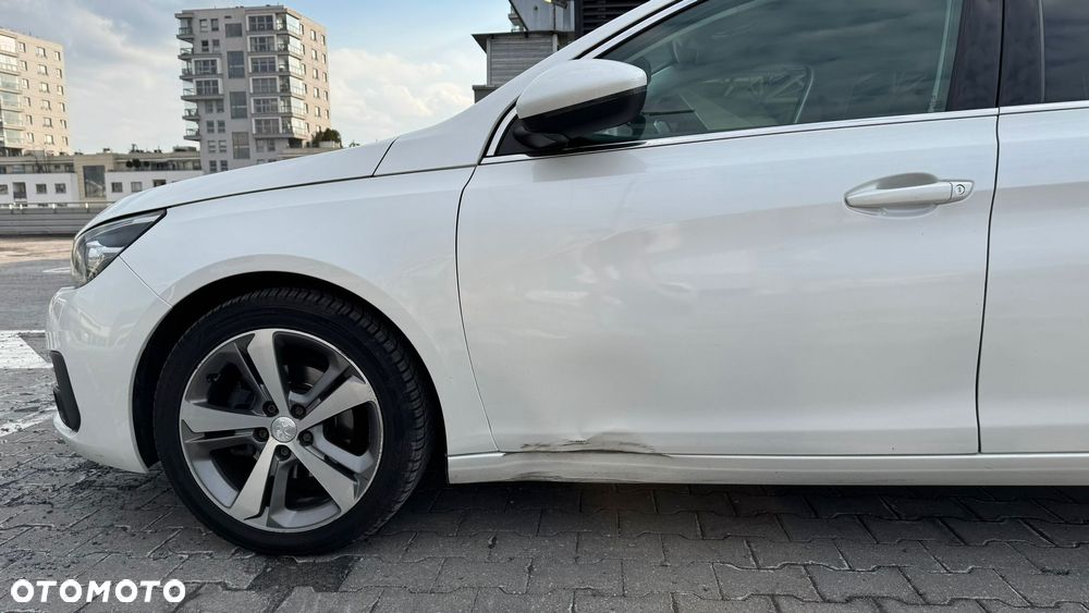 Peugeot 308 BlueHDi 130 EAT8 Stop & Start Tech Edition - 8