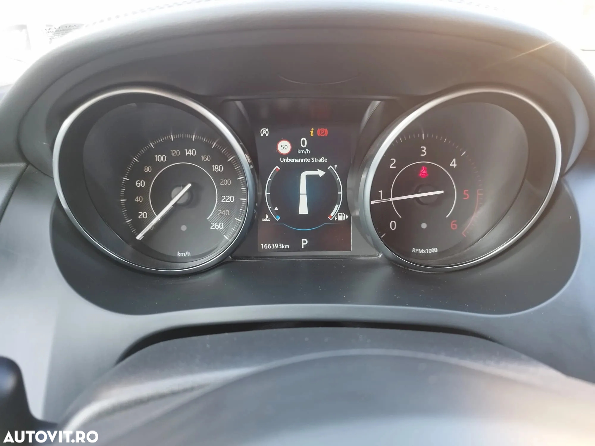 Jaguar E-Pace D150 AWD Aut. R-Dynamic S - 9