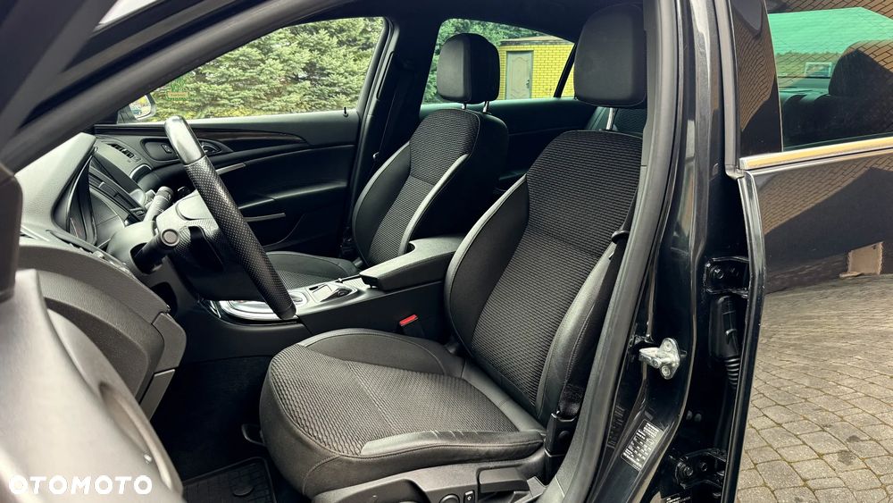 Opel Insignia 2.0 CDTI Automatik - 25