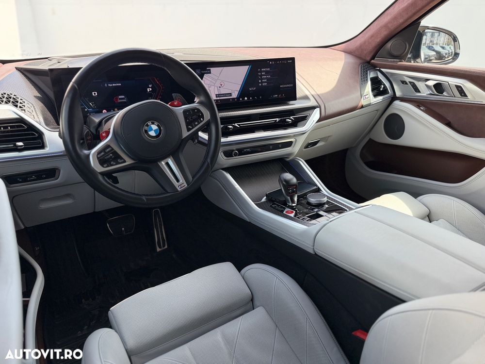 BMW XM 50e - 5