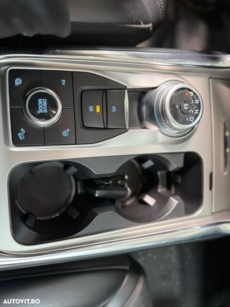 Ford Explorer 3.0 PHEV Platinum - 17