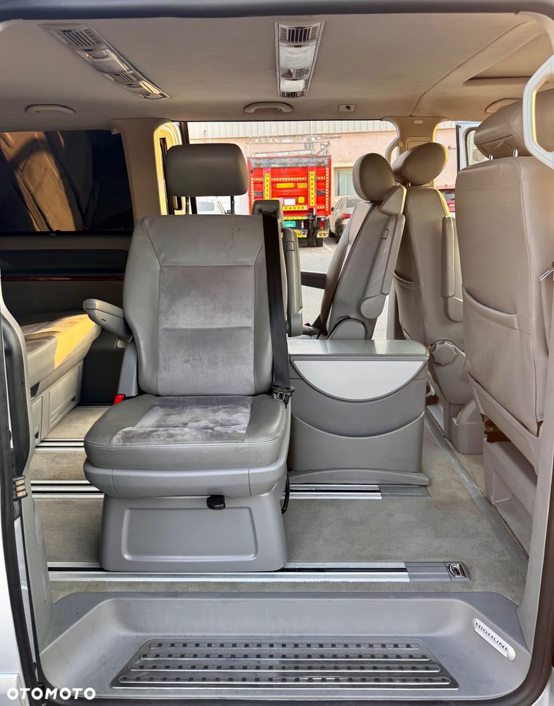 Volkswagen Multivan L1 Highline - 38